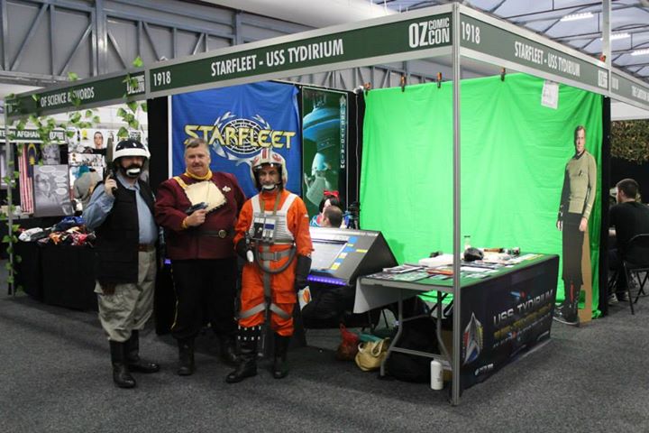 The USS Tydirium “Green Screen” Photo Booth at Sydney OzComicCon with Rebel visitors from the Star Wars universe.