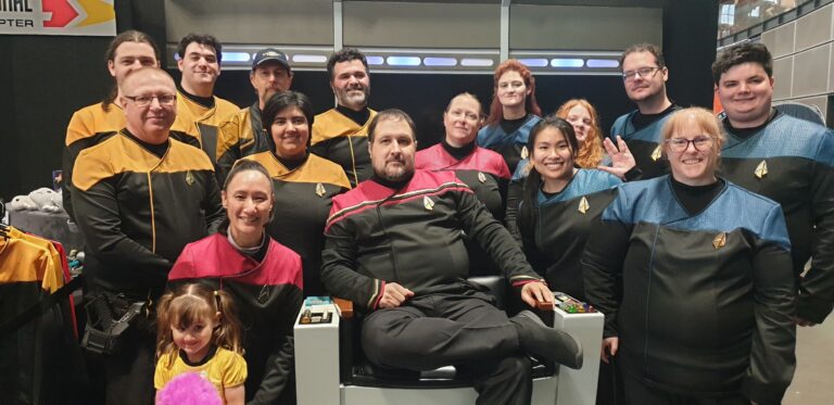 USS Typhon crew in Picard Season 3 uniforms at Oz Comic-Con
